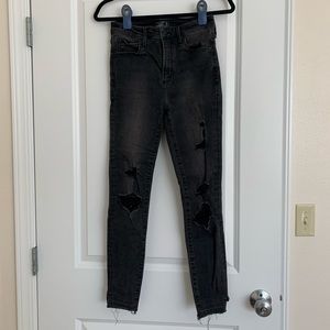 Abercrombie black distressed skinny jeans, size 2 regular